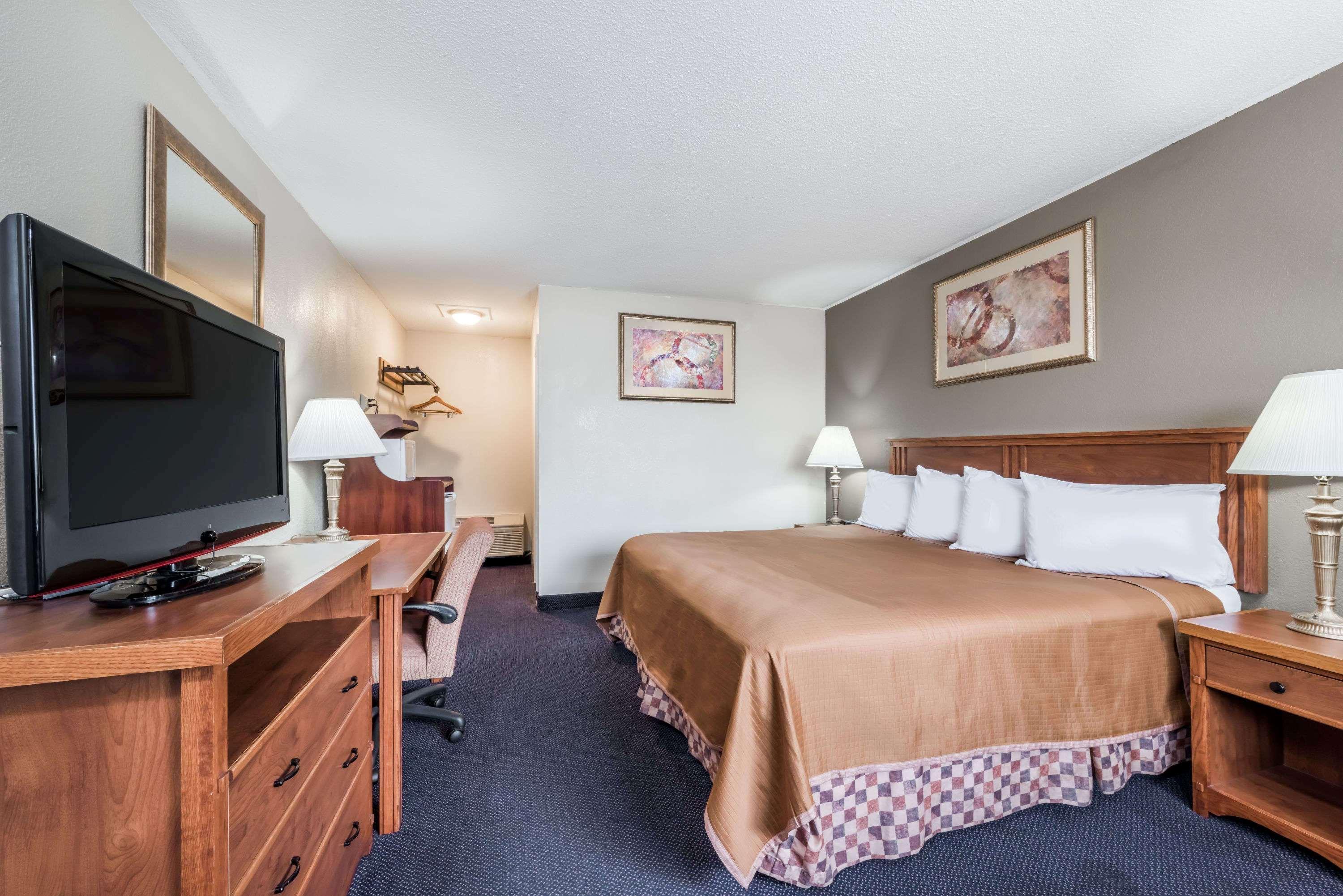 Red Carpet Inn Lancaster Extérieur photo