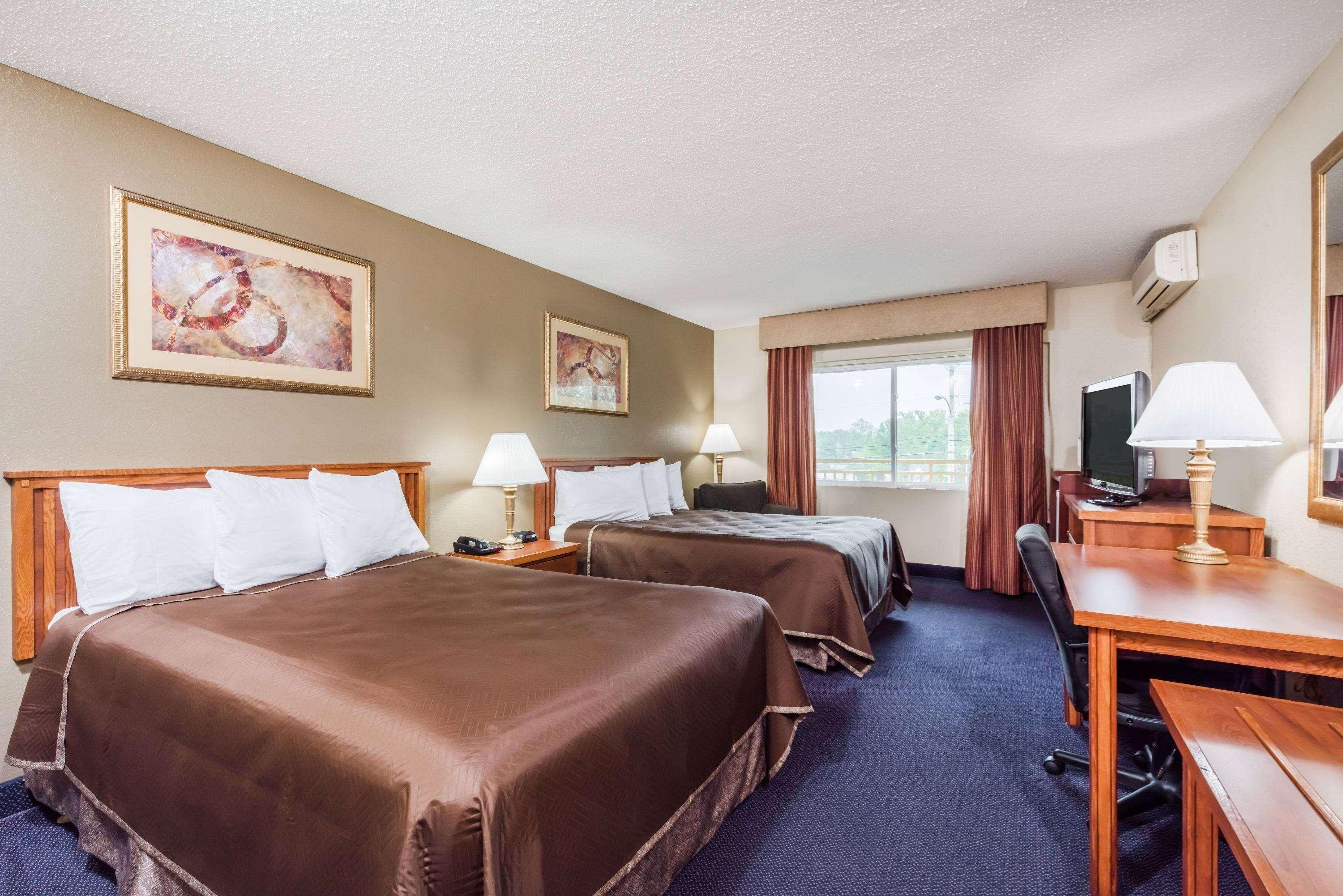Red Carpet Inn Lancaster Extérieur photo
